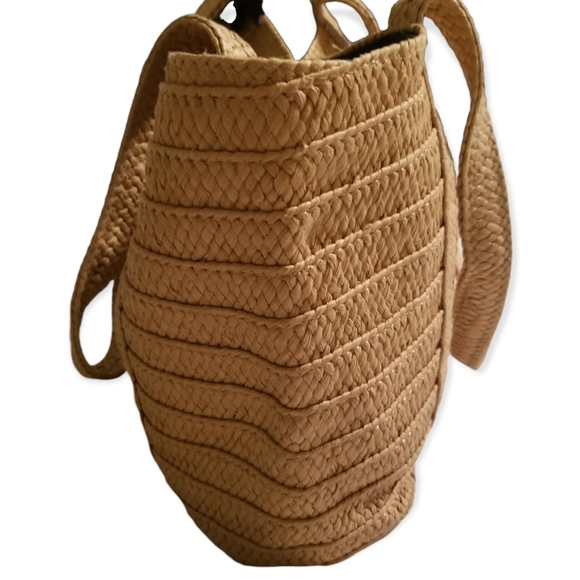 Draper James straw tote with scarf - Picture 4 of 11